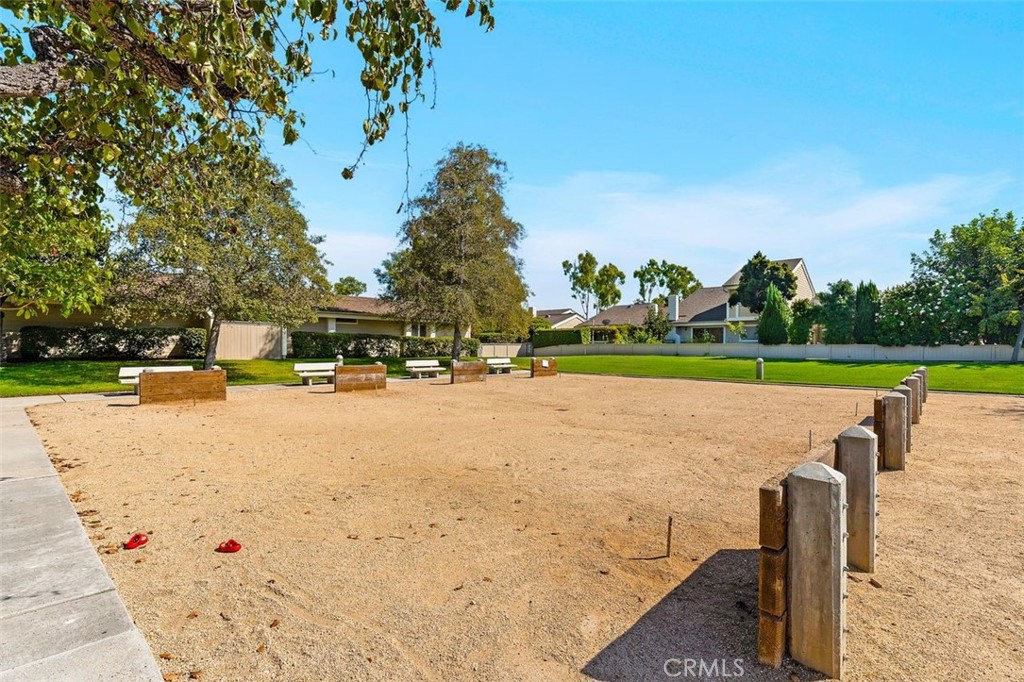 14 Greenleaf Property Photo 47