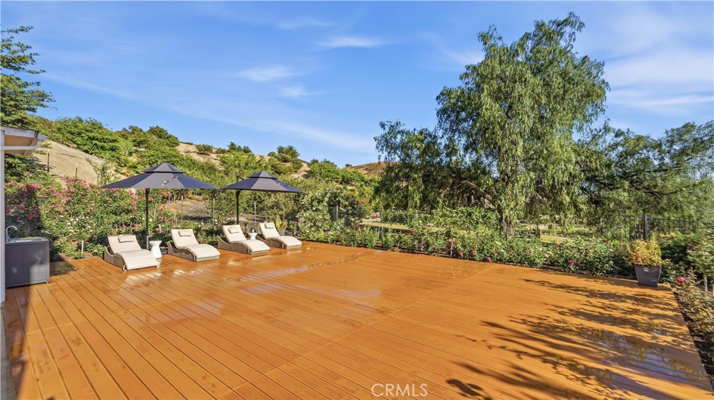 22 Palma Valley Property Photo 26