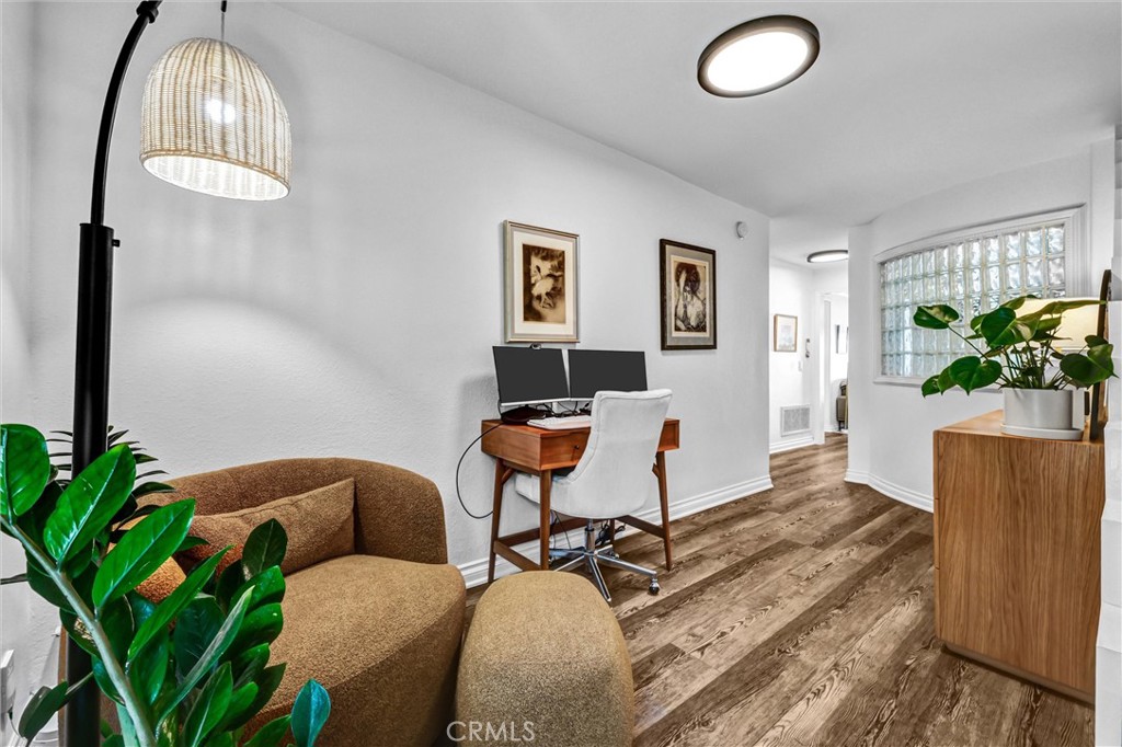 2504 University Property Photo 13