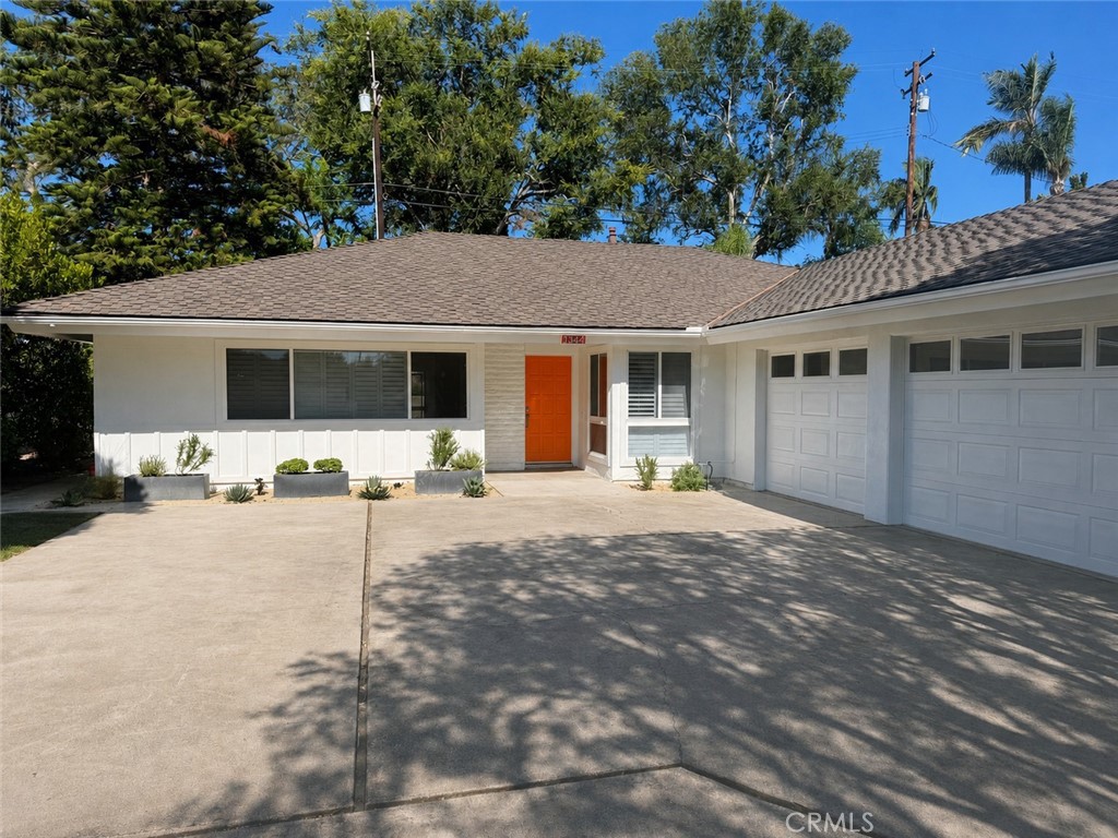 1344 Avolencia Property Photo 3