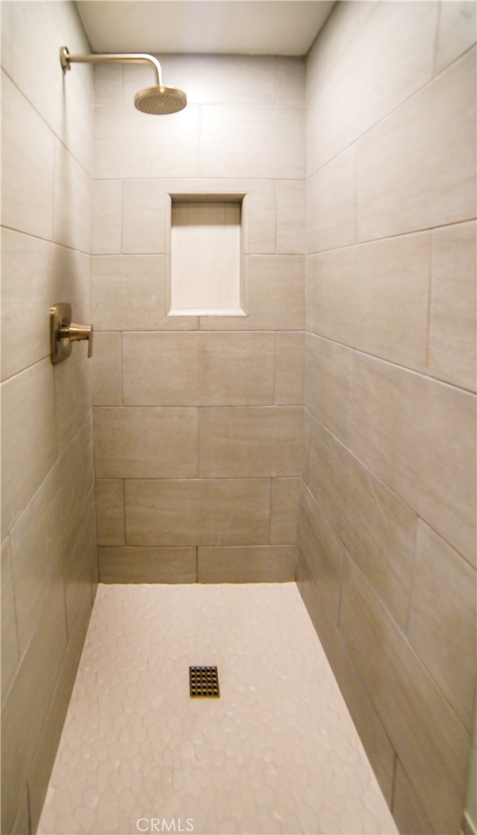 1344 Avolencia Property Photo 40
