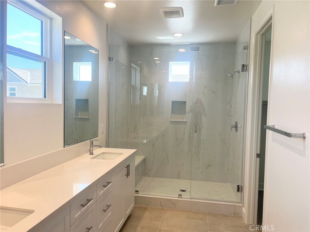 523 Tracy Place Property Photo 16