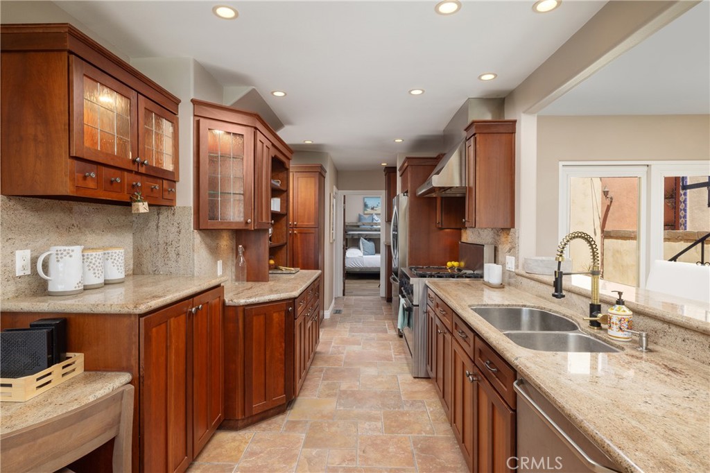 6911 E Seaside Property Photo 11