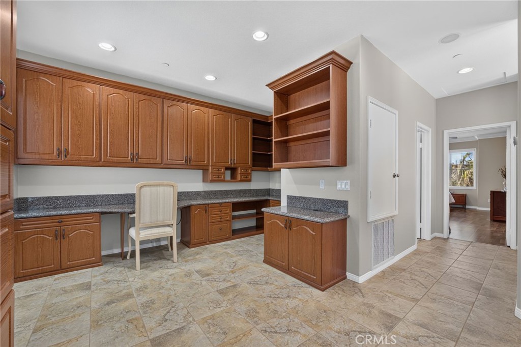 16836 Primrose Lane Property Photo 25