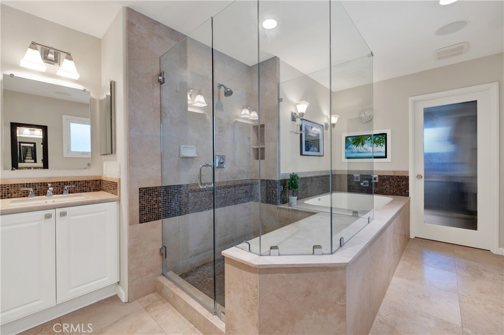 5529 Caminito Mundano Property Photo 37