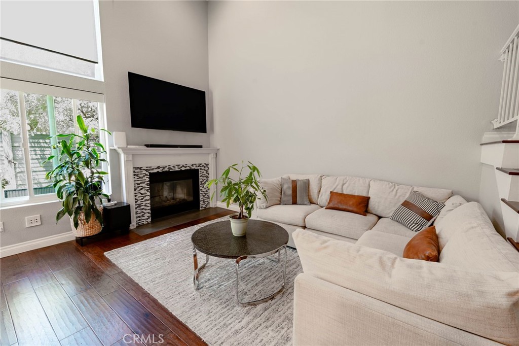 543 Victoria M Property Photo 6