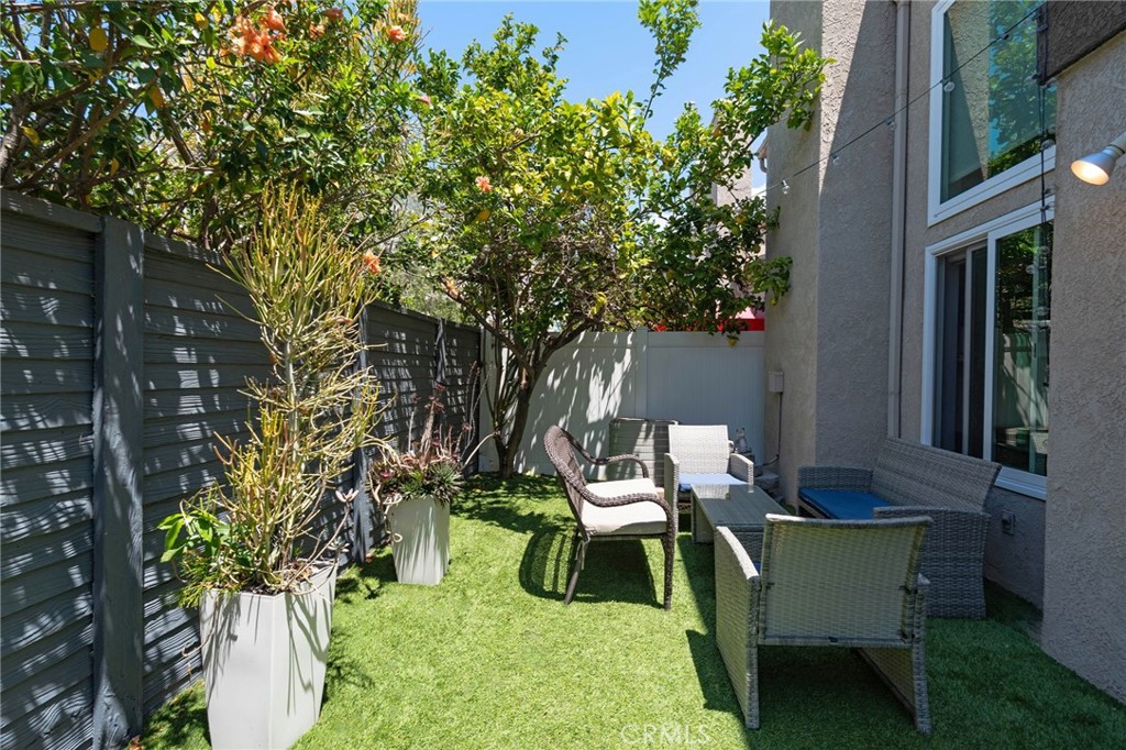 543 Victoria M Property Photo 14