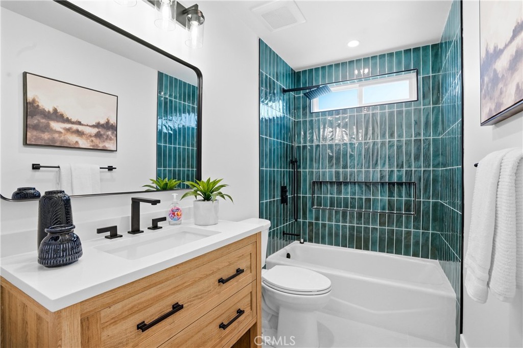 8832 Arcel Property Photo 35