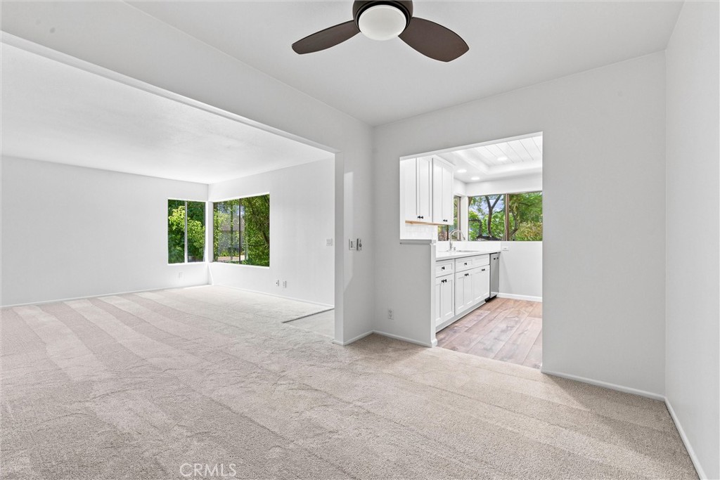 128 Clearbrook Property Photo 1