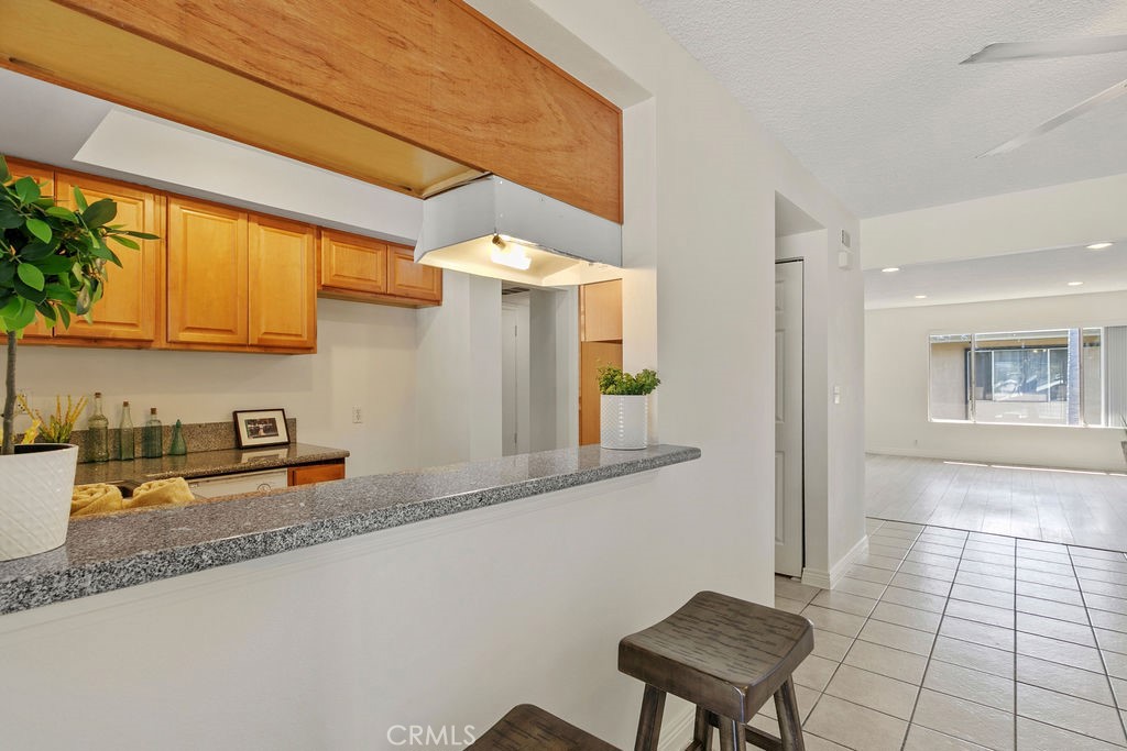 1801 Greenleaf Street 15 Property Photo 8