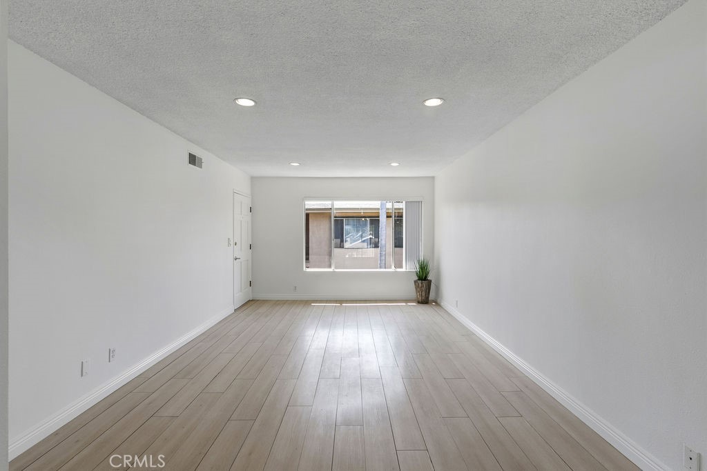 1801 Greenleaf Street 15 Property Photo 20