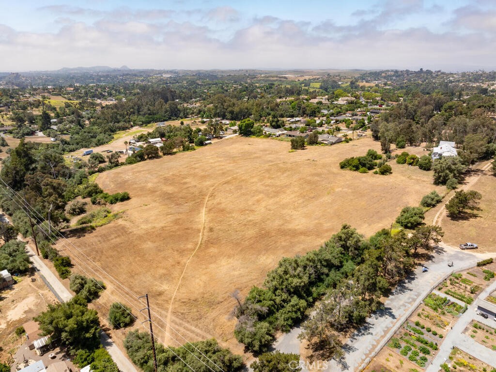 0 Mcdonald Property Photo 23