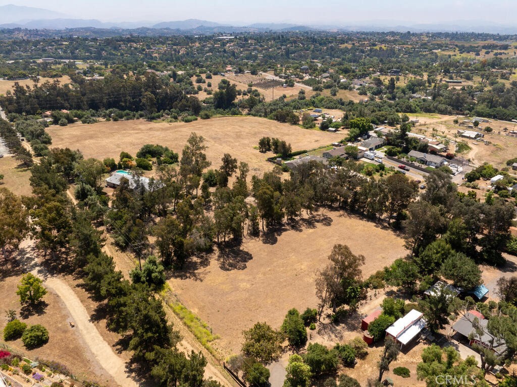 0 Mcdonald Property Photo 30