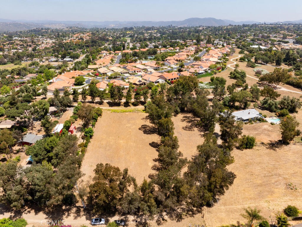 0 Mcdonald Property Photo 36
