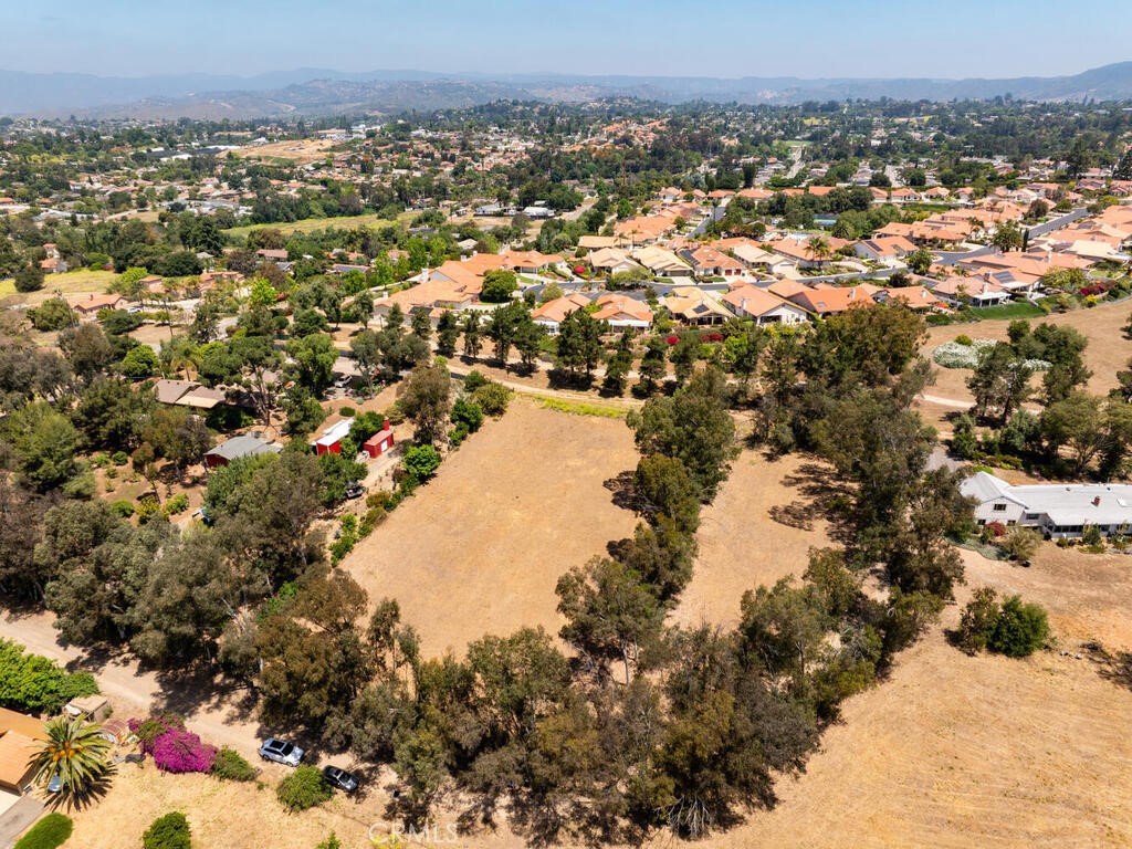 0 Mcdonald Property Photo 37