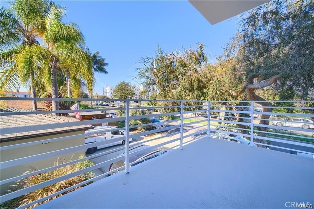 4455 S Slauson Avenue Property Photo 6
