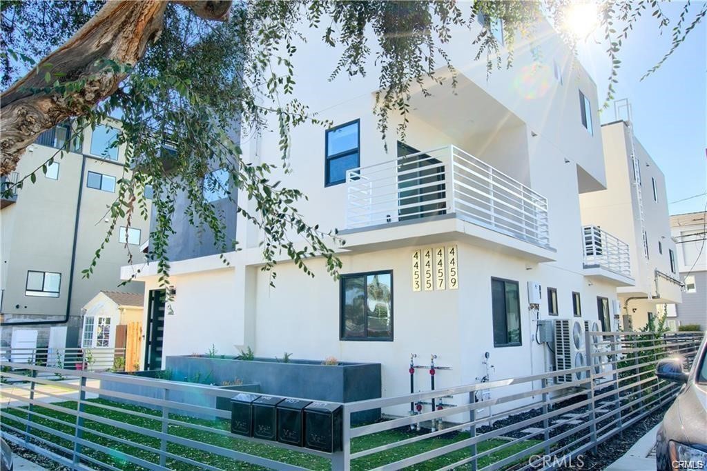 4455 S Slauson Avenue Property Photo 17