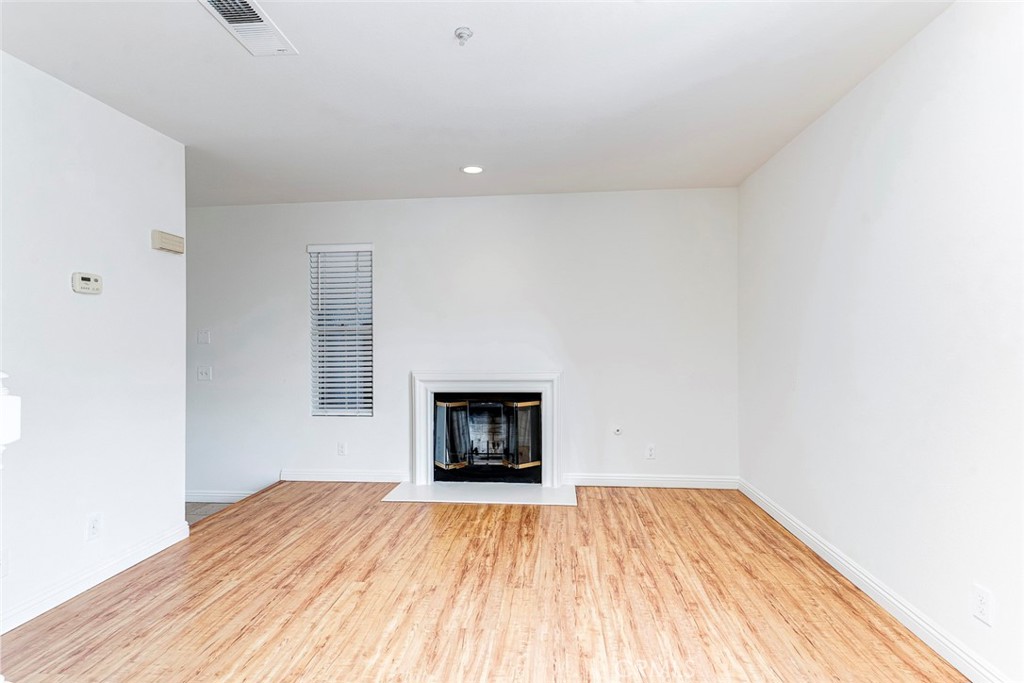 8685 Moody Property Photo 4
