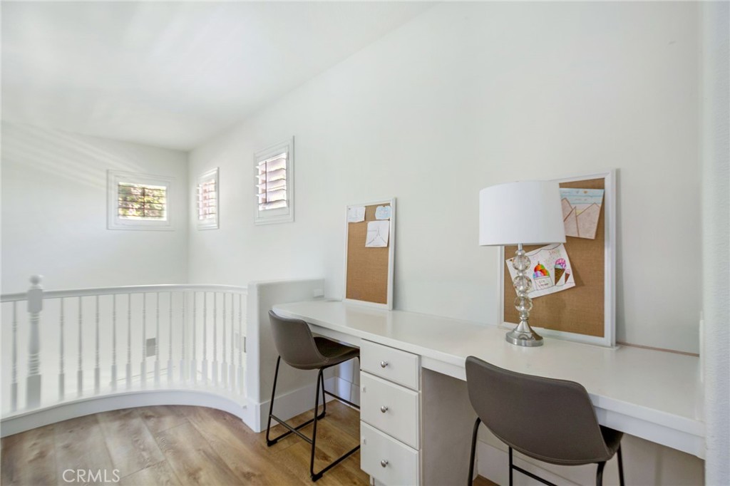 24 Thorp Spring Property Photo 21