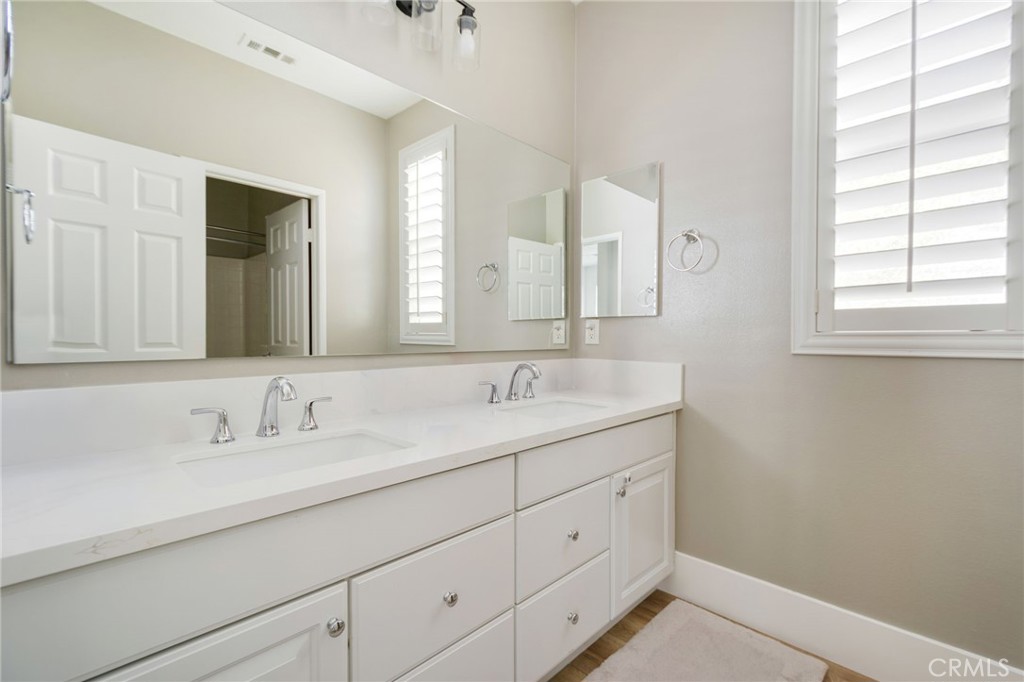 24 Thorp Spring Property Photo 24