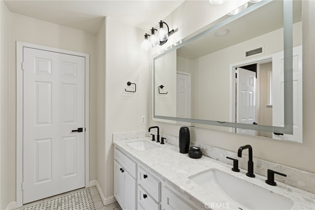 27955 Rural Property Photo 44