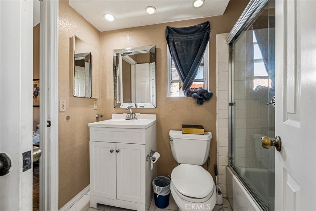 106 Del Gado Road Property Photo 29