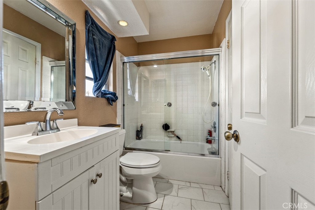 106 Del Gado Road Property Photo 30