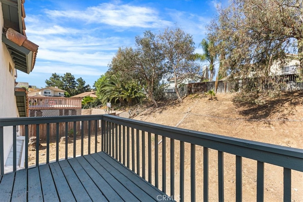 718 Saint Helena Property Photo 24