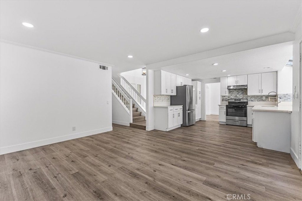 718 Saint Helena Property Photo 61