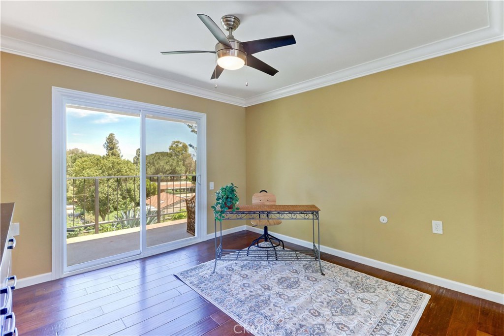 5350 Algarrobo N Property Photo 21