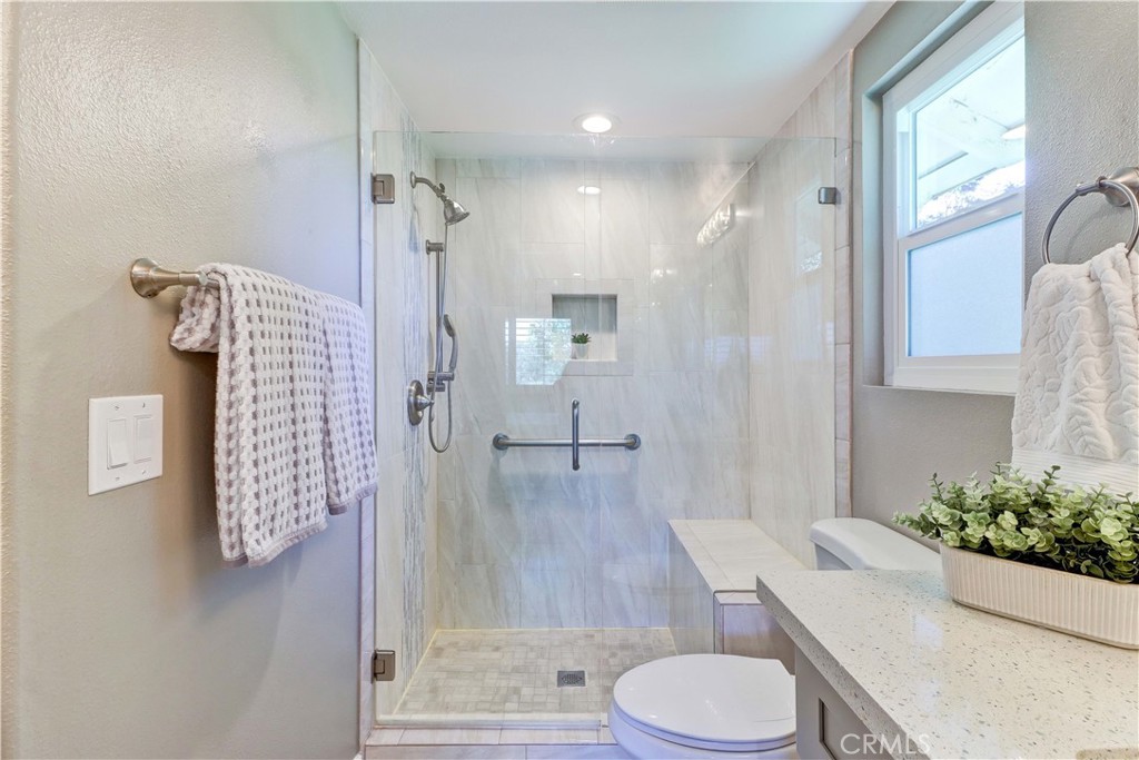 5350 Algarrobo N Property Photo 28