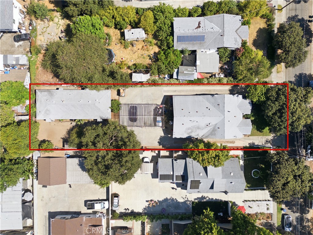 823 N Madison Avenue Property Photo 12