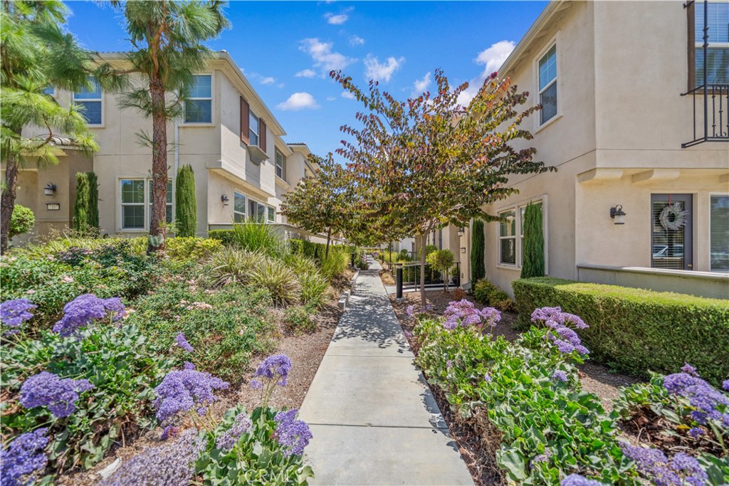 7109 Vernazza Property Photo 1