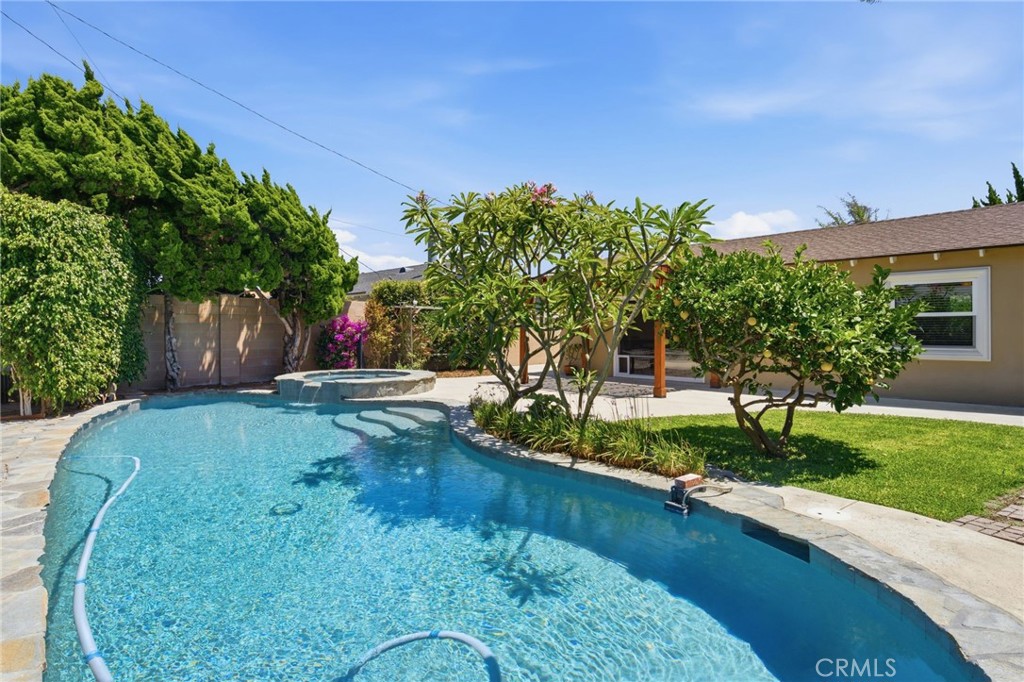 5051 Sisson Drive Property Photo 15