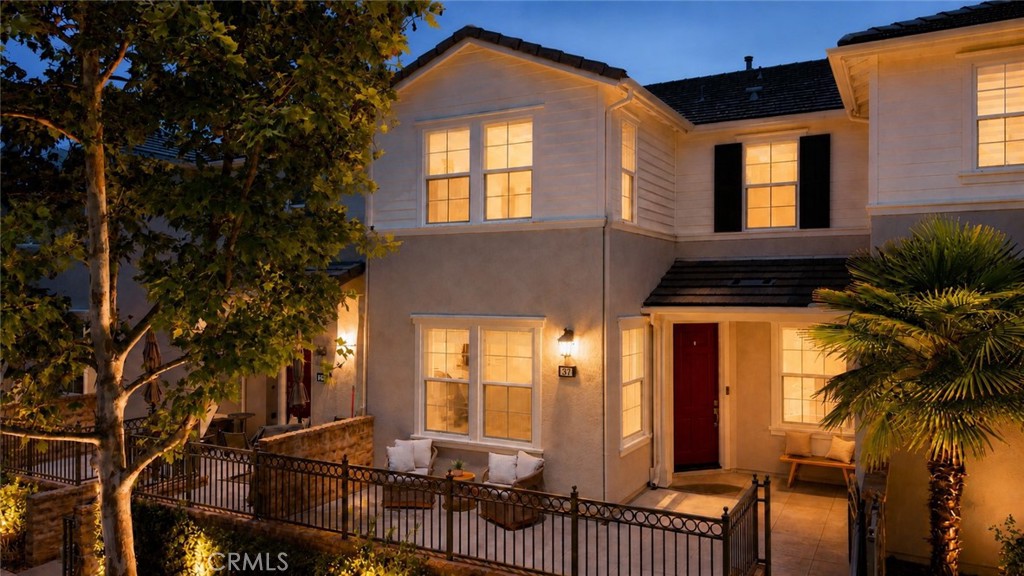 37 Sembrio Property Photo 1