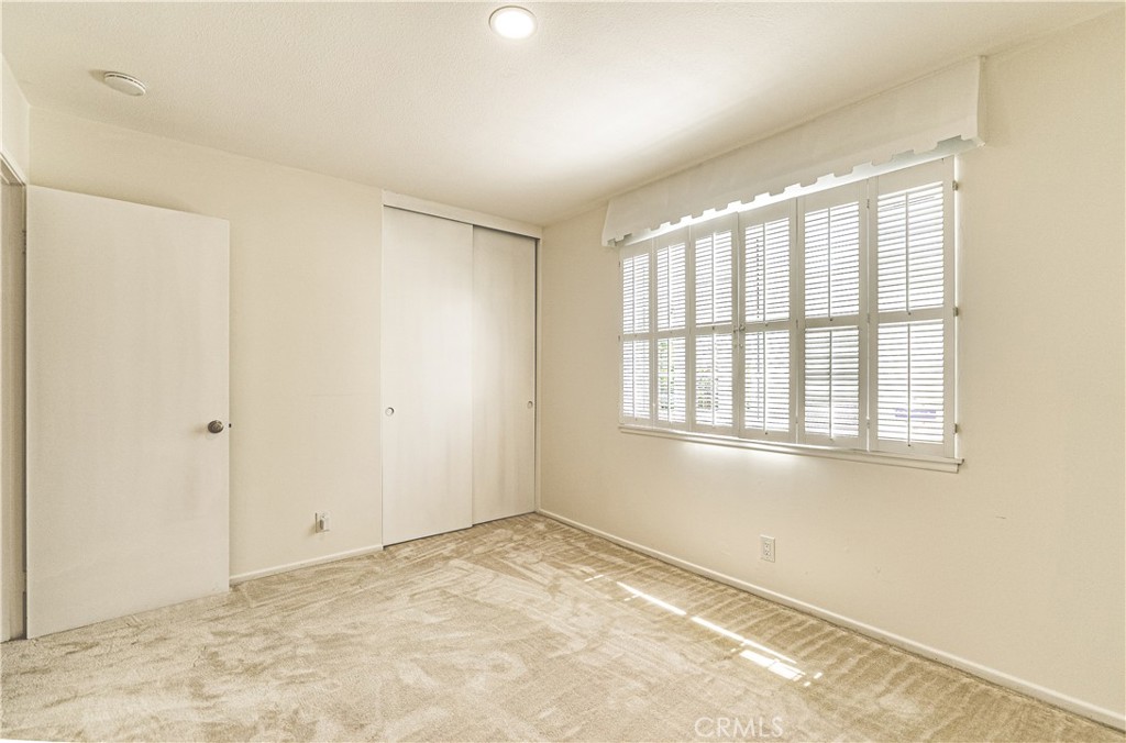 1556 Cedarmont Property Photo 7