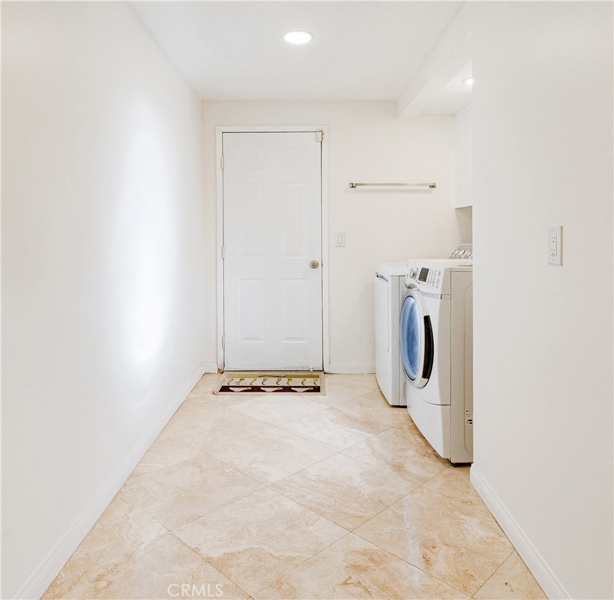 1556 Cedarmont Property Photo 12