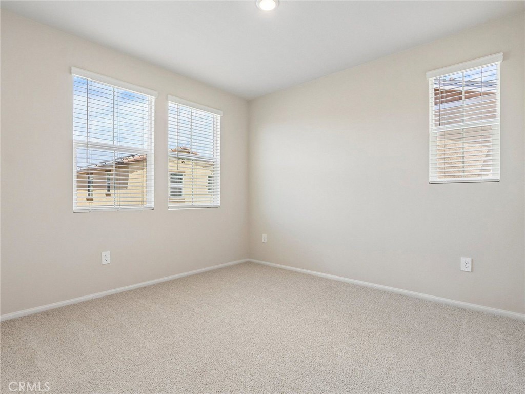 40118 Campos Elegantes Property Photo 13