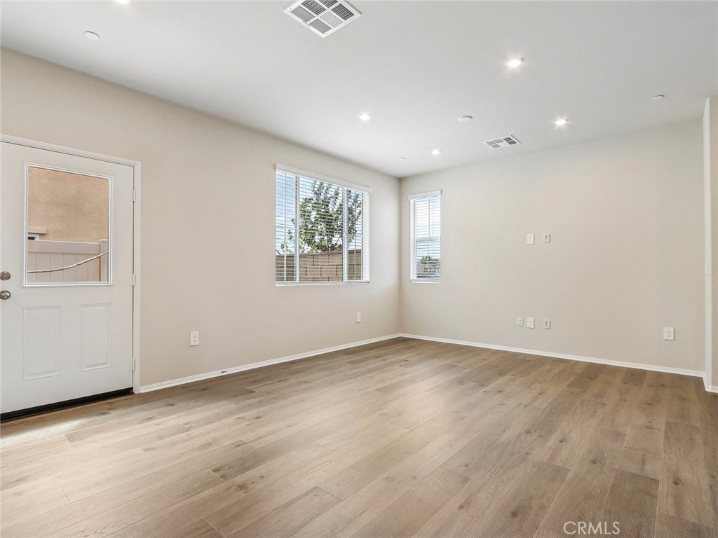 40118 Campos Elegantes Property Photo 29