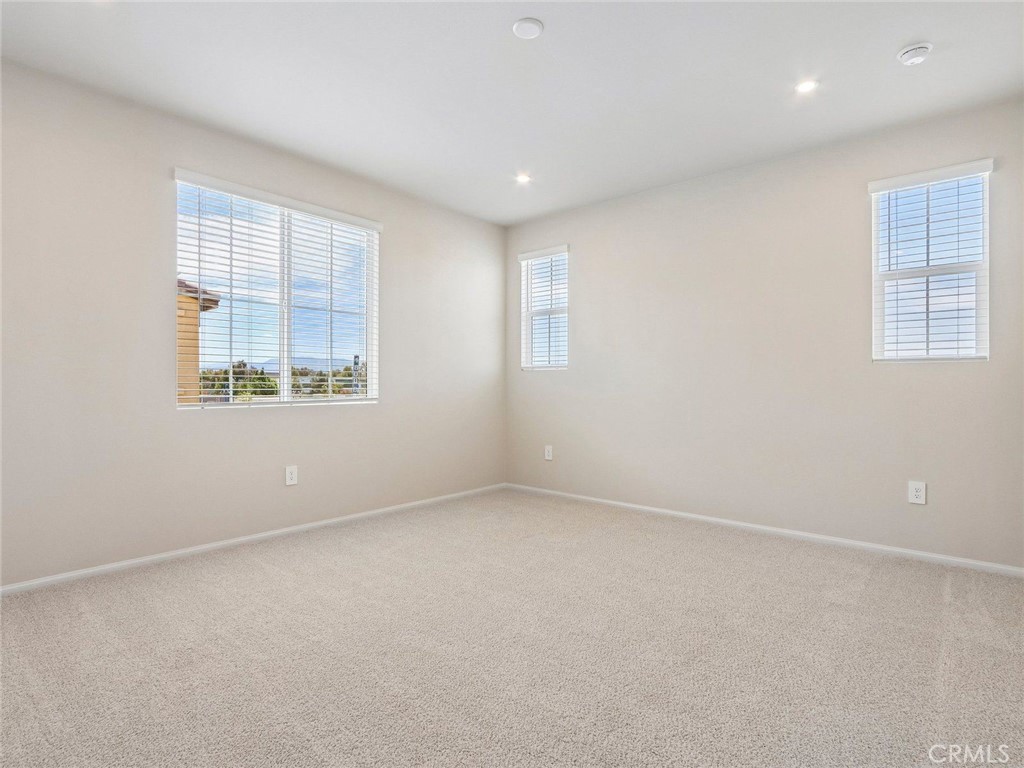 40118 Campos Elegantes Property Photo 34
