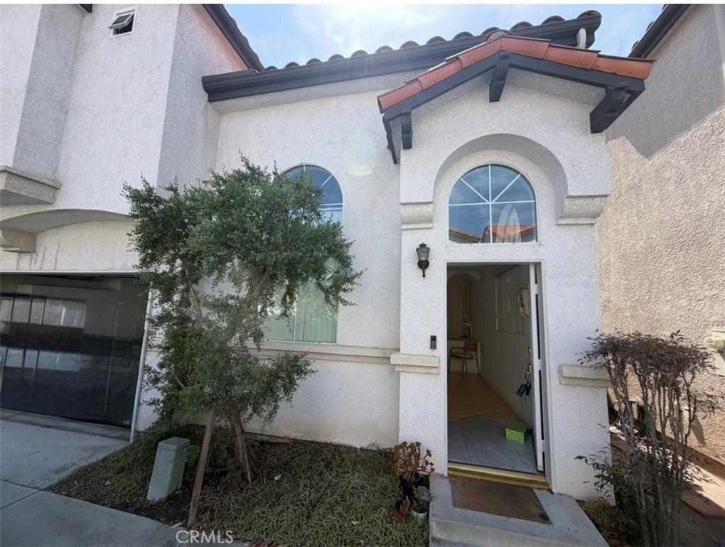 23812 Los Codona Property Photo 2