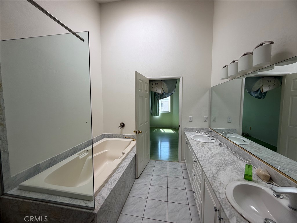 23812 Los Codona Property Photo 18