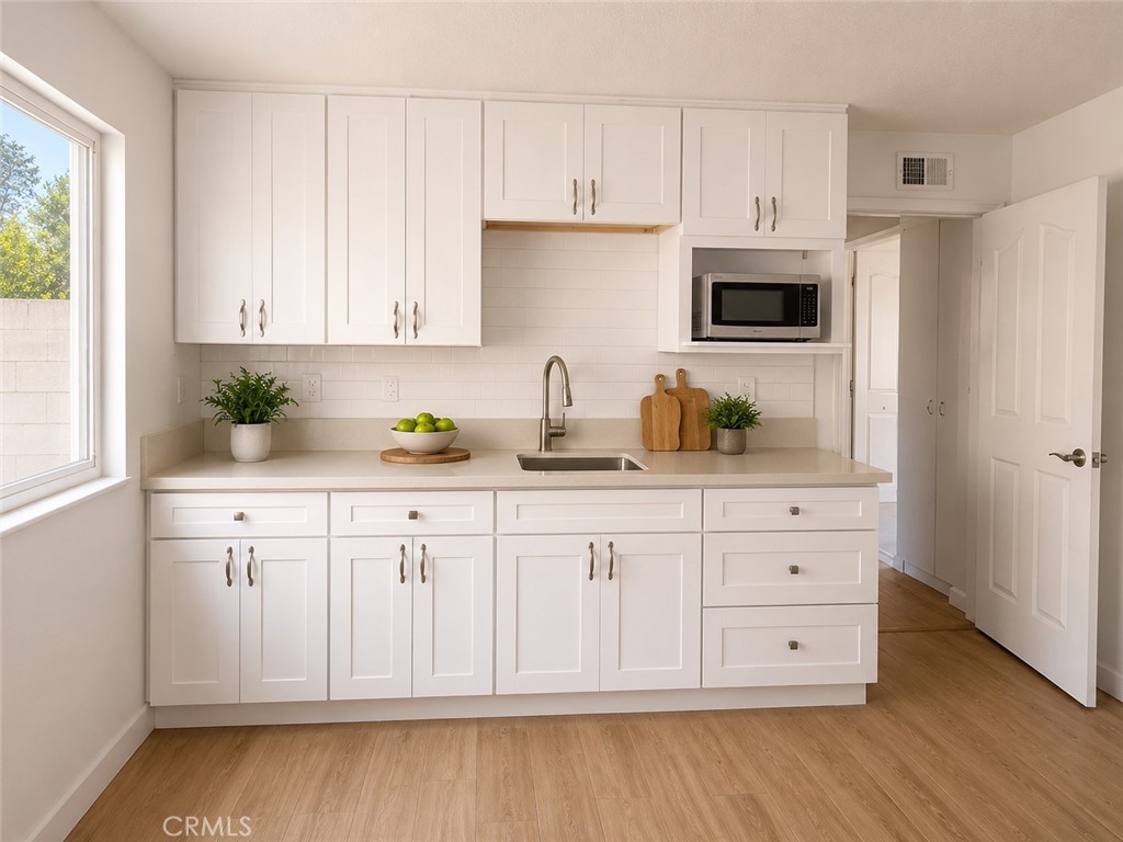 13381 Epping Property Photo 2