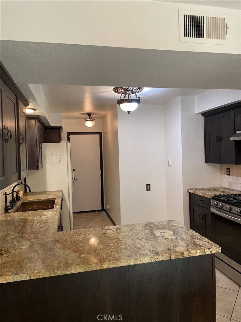 25255 Avenida Dorena Property Photo 9