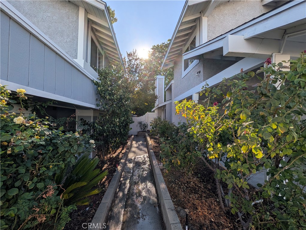25255 Avenida Dorena Property Photo 26