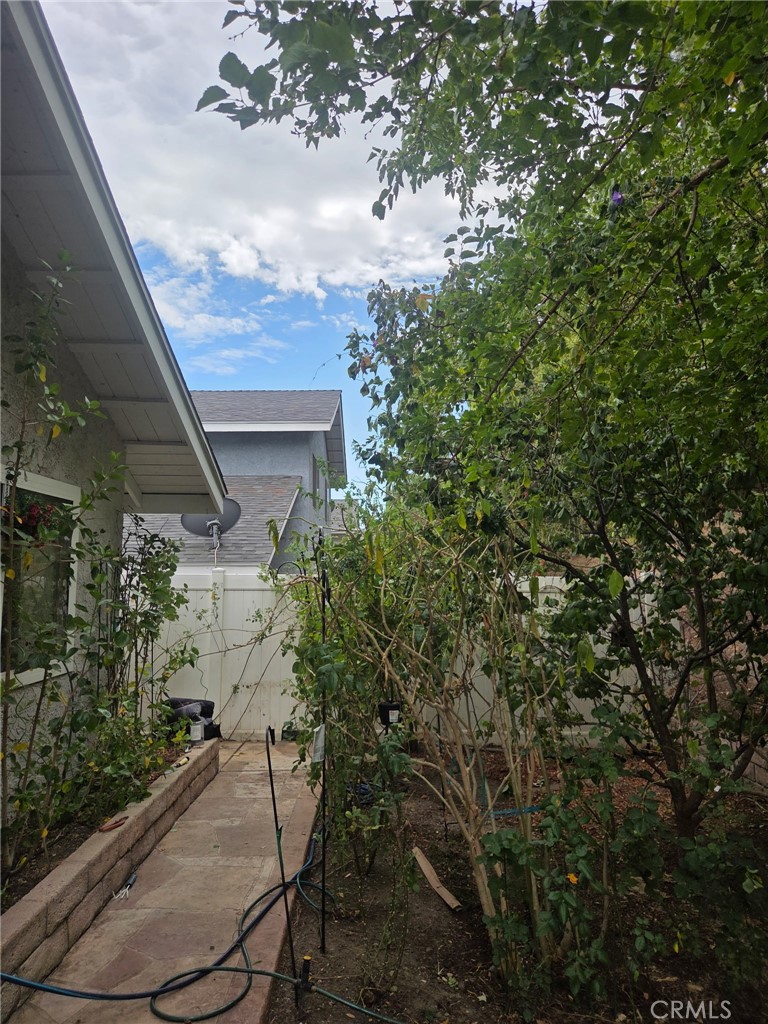 25255 Avenida Dorena Property Photo 29