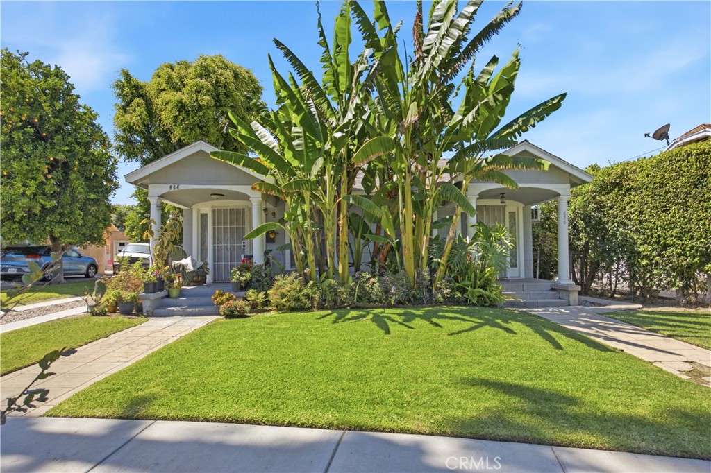 652 W California Property Photo 1