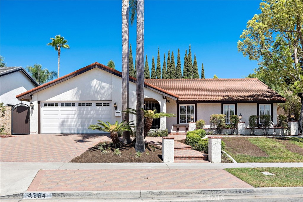 4364 Sunny Property Photo