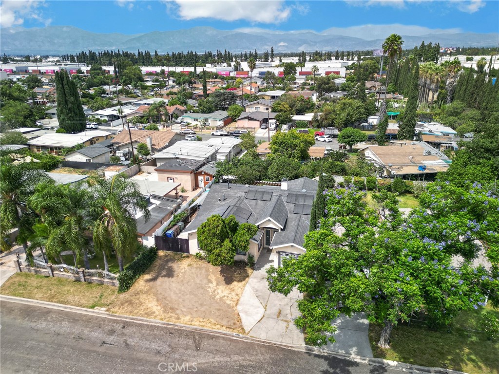 15733 Walbrook Property Photo 37