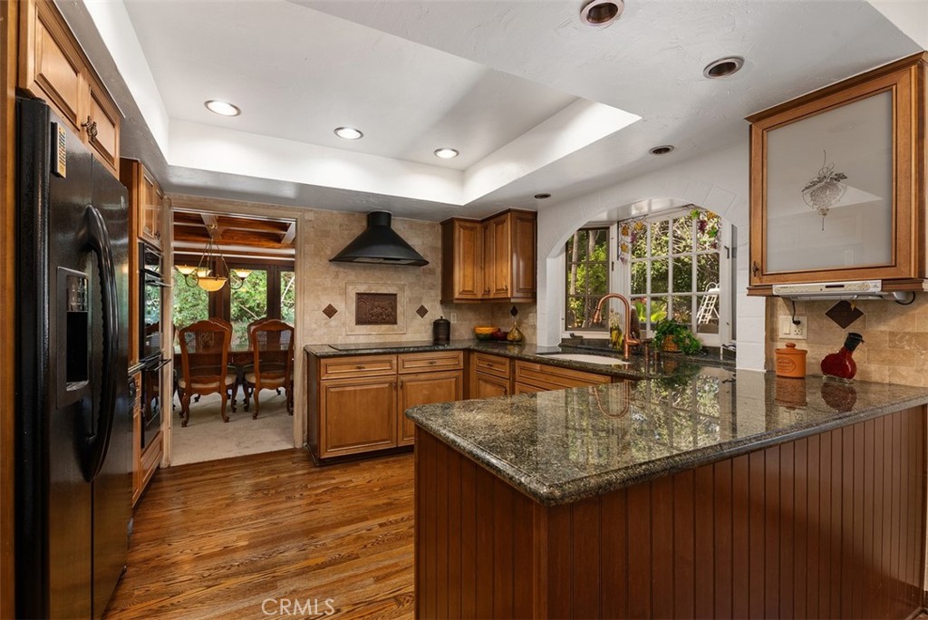 1632 Se Skyline Drive Property Photo 8